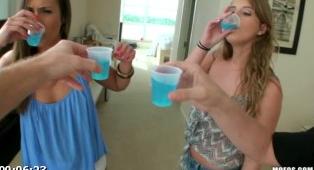 Marley Blaze, Hannah Heartly, Kelsi Monroe – Crazy Party